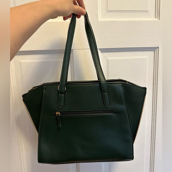 Forest green Carpisa bag - Picture 1 of 5